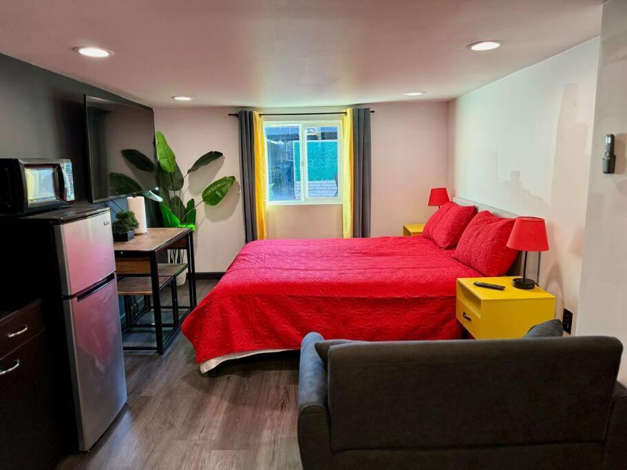 New Tiny Home Uptown Феникс Экстерьер фото